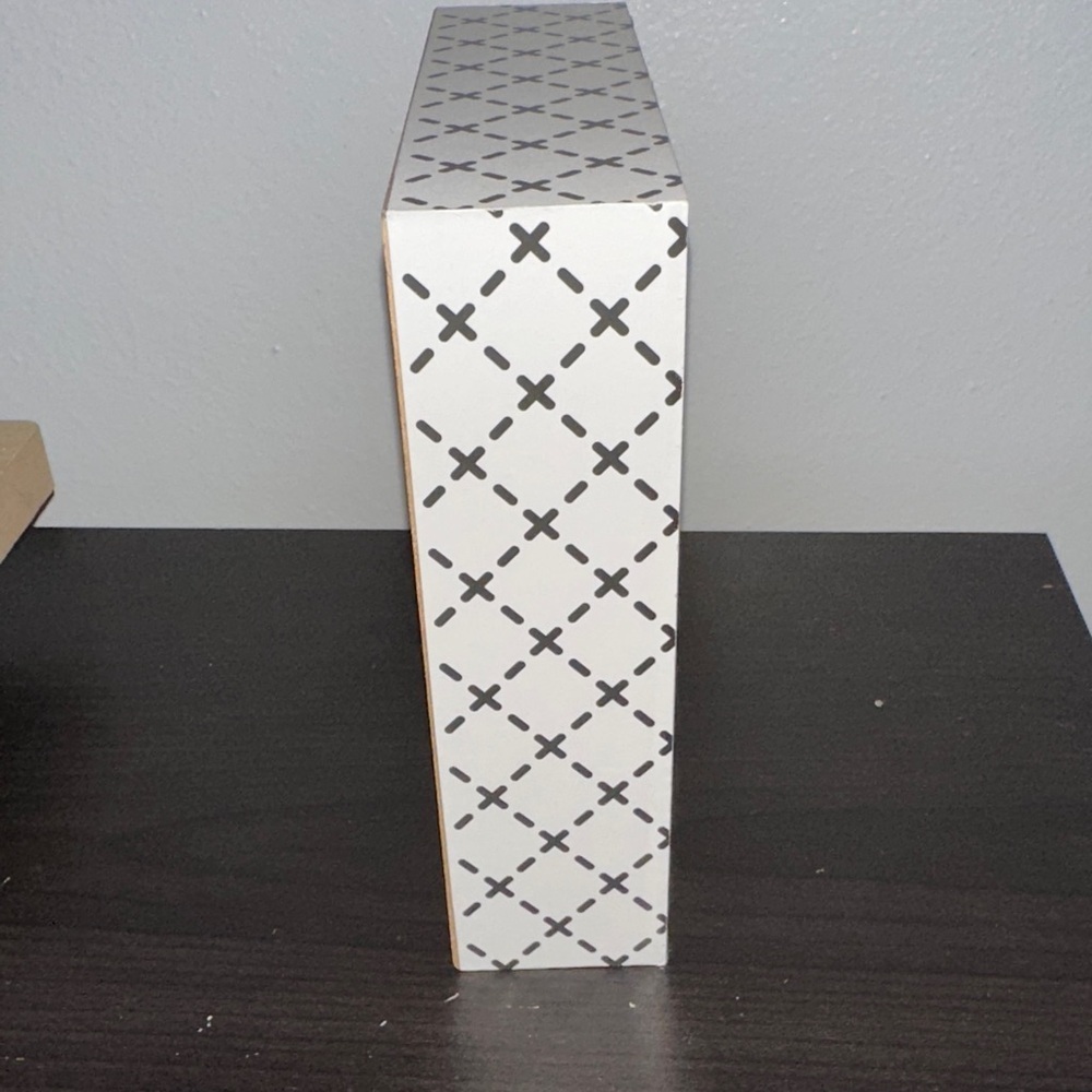 LIMITED TIME $5 ITEM!! Eat & Drink Decorative Sign - Picture 3 of 3
